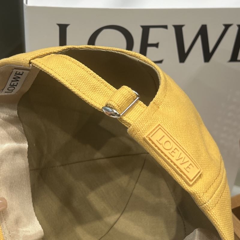 Loewe Caps